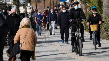 Κορωνοϊός: Ανησυχητική εικόνα μετά από 2 μήνες lockdown - Γιατί αγωνιούν οι ειδικοί;