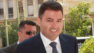 Υπόθεση Proton Bank: Ένοχος για απιστία αλλά αθώος για τέσσερις βαρύτερες κατηγορίες ο Λαυρεντιάδης