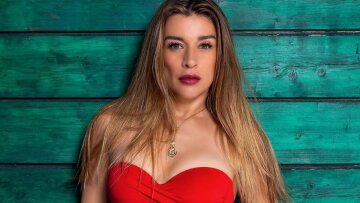 Έρρικα Πρεζεράκου: Είδα την παλάμη μου κομμάτια, μύες, σάρκες, όλα μια ματωμένη μάζα