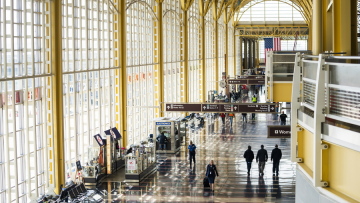 Κορωνοϊός – ΗΠΑ: Με αρνητικό τεστ κορωνοϊού οι αφίξεις ταξιδιωτών απ’ όλο τον κόσμο