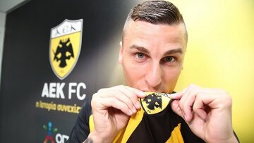 Βράνιες : «Καμία πρόταση από την ΑΕΚ, δεν είμαι μ@@@@ας!»