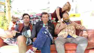 MEGA: «Σχεδόν Ενήλικες» Spoiler - Τo αυριανό  2ο επεισόδιο είναι ακόμη πιο ξεκαρδιστικό