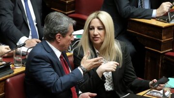 ΚΙΝΑΛ: Οι ψυχρές σχέσεις Γεννηματά-Λοβέρδου- Η «καθαίρεση» του από κοινοβουλευτικός εκπρόσωπος 