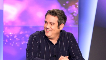 Πυγμαλίων Δαδακαρίδης: Το «Έτερος Εγώ», η μητέρα του που ζει στην Αγγλία και η υιοθεσία ενός παιδιού