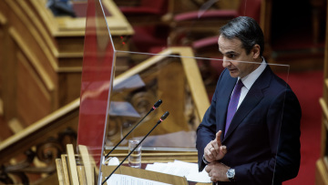 Λιανεμπόριο: Το παρασκήνιο της απόφασης Μητσοτάκη και η κριτική από Τσίπρα και Γεννηματά