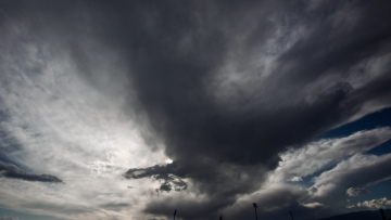 Καιρός: Λασποβροχή στα δυτικά και καταιγίδες στο Ανατολικό Αιγαίο