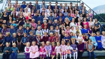 Πώς είναι να ζεις σε μια πολυγαμική αίρεση; Τρεις γιοι Καναδού πατέρα με... 150 παιδιά απαντούν!