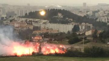 Σοβαρά επεισόδια από οπαδούς της Mαρσέιγ: Άναψαν φωτιά στο προπονητικό κέντρο