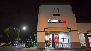 GameStop: Πώς οι millennials των κοινωνικών δικτύων «έφαγαν» τους λύκους της Wall Street