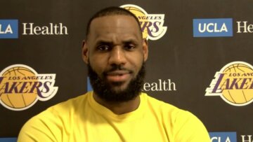  ΛεΜπρον για την διαφωνία του με την γυναίκα: «Δεν ήθελα να την διώξουν, μάλλον είχε πιεί» (vid)