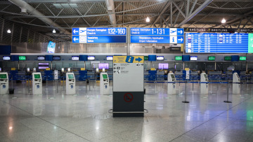 Reuters: Η Ελλάδα αίρει περιορισμούς από την επόμενη εβδομάδα και βλέπει «άνοιγμα» στον τουρισμό