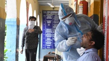 Κορωνοϊός: Εφιάλτης δίχως τέλος στην Ινδία - 3.128 ασθενείς υπέκυψαν το τελευταίο 24ωρο