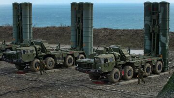 Νότια Κορέα: Η Ρωσία παρείχε στη Βόρεια Κορέα αντιαεροπορικούς πυραύλους σε αντάλλαγμα για τους στρατιώτες, λέει η Σεούλ