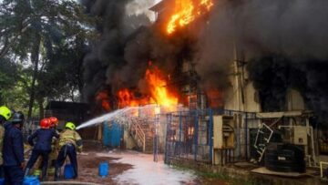 Ινδία: Τουλάχιστον 19 νεκροί από έκρηξη σε εργοστάσιο βεγγαλικών (βίντεο)