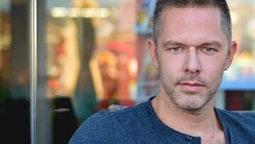 Χρήστος Λούλης: «Όχι δεν θέλω να ηρεμήσουν τα πράγματα, ούτε έχουμε όλοι τις βρωμιές μας…»