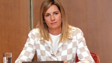 Σοφία Μπεκατώρου στον υφυπουργό Δικαιοσύνης: Ξαναβίωσα το τραύμα από την αρχή, αρρώστησα, έβλεπα εφιάλτες