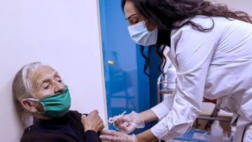 Πιερρακάκης: Από σήμερα η βεβαίωση εμβολιασμού - Τι χρειάζεστε για έκδοση