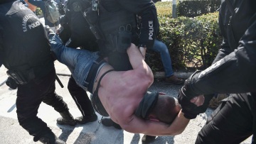 Θεσσαλονίκη: Τριάντα μια συλλήψεις κατά την αστυνομική επιχείρηση στο ΑΠΘ