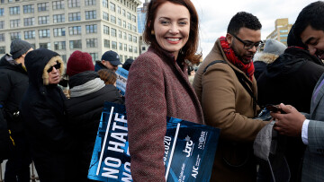 Πρώην βοηθός του Κουόμο τον κατηγορεί για σεξουαλική παρενόχληση 