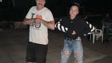 O Γιάννης Στάνκογλου ποζάρει με την ανιψιά του Στεφανία Λυμπερακάκη