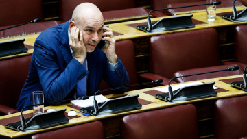 Επίθεση στο γραφείο του Γιώργου Αμυρά στα Γιάννενα – Ταραντίλης: Τραμπούκοι υποστηρικτές του Κουφοντίνα