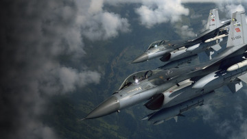 Μπαράζ τουρκικών παραβάσεων και παραβιάσεων στο Αιγαίο από επτά αεροσκάφη