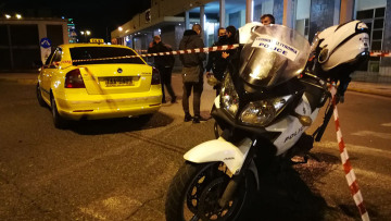 Πυροβολισμοί στην Πλατεία Αττικής: Οι δράστες διέφυγαν με ταξί και... ξέχασαν το όπλο!