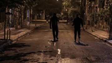 Συναγερμός στην ΕΛ.ΑΣ: Μπλόκα και έλεγχοι από... αναρχικούς στου Ζωγράφου - Ζητούσαν ταυτότητες!