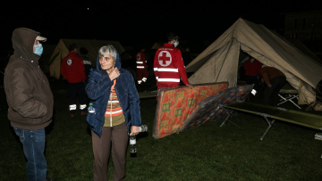 Σεισμός 6 Ρίχτερ στην Ελασσόνα: Σε ξενοδοχεία και σκηνές διανυκτέρευσαν κάτοικοι πολλών περιοχών 