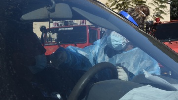  Τζανάκης: Δεν αποκλείεται να δούμε μέχρι και 3.000 κρούσματα - Μετά τις 25 Μαρτίου η αποκλιμάκωση