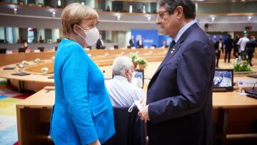 Κυπριακό: Επαφές Μέρκελ με Αναστασιάδη και Ερντογάν