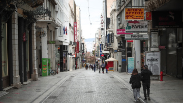 Lockdown: Όλα τα σενάρια για λιανεμπόριο, εστίαση, σχολεία  - Το άνοιγμα σε 3+2 φάσεις