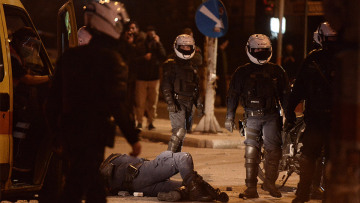 Νέα Σμύρνη: Συνελήφθη ο άνδρας που «γκρέμισε» από το μηχανάκι τον αστυνομικό