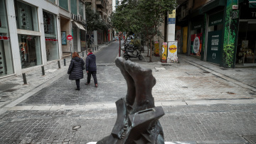 «Κορωνο-χρέος»: Τα νούμερα που προκαλούν ανησυχία και οι συζητήσεις στην ΕΕ