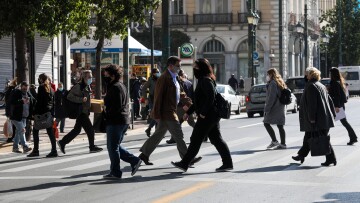 Κορωνοϊός: Σε ανοδική πορεία η πανδημία σε όλη την επικράτεια - Στον «αναπνευστήρα» οι ΜΕΘ