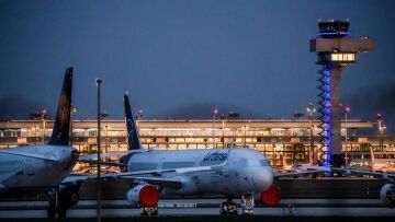 Γερμανία: «Να αποφεύγονται τα μη αναγκαία ταξίδια στο εξωτερικό» ζητά η κυβέρνηση