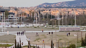 Καιρός: Ισχυροί άνεμοι μέχρι την Παρασκευή - Ανεβαίνει η θερμοκρασία το Σαββατοκύριακο - Πού θα δούμε 25άρια 