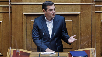 Τσίπρας: Να ζητήσει ο πρωθυπουργός πολιτικό μορατόριουμ μέχρι να βγούμε από την κρίση