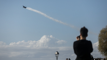 Δοκιμαστικές πτήσεις μαχητικών σήμερα στην Αθήνα εν όψει 25ης Μαρτίου