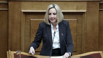 Γεννηματά: Όλα τα ιδιωτικά νοσοκομεία και οι ιδιώτες γιατροί άμεσα στη μάχη κατά της πανδημίας