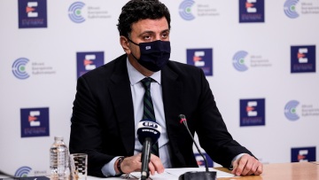 Κικίλιας: Υποχρεωτικό τεστ δύο φορές την εβδομάδα για όλο το προσωπικό του ΕΣΥ που δεν έχει εμβολιαστεί