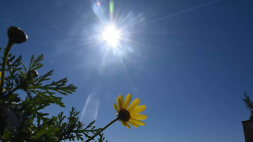 Είναι επίσημο: Ξεκινά η άνοιξη – Σήμερα η εαρινή ισημερία