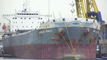 Ένωση Ναυτεργατών: Να απεγκλωβιστούν άμεσα οι 9 Έλληνες ναυτεργάτες του «Angelic Power»