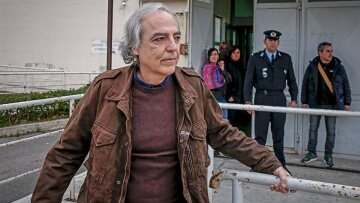 Βγήκε από τη ΜΕΘ ο Δημήτρης Κουφοντίνας