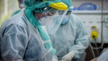 Κορωνοϊός - Στα όρια αντοχής το ΕΣΥ: Ασφυκτικά γεμάτες ΜΕΘ και νοσοκομεία 