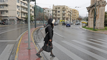 Καιρός: Ανοιξιάτικη κακοκαιρία στην Αττική - Δείτε τι καιρό θα κάνει σήμερα και αύριο