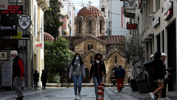 Lockdown: Απρίλιος με «ελεγχόμενη επανεκκίνηση» - Οι ημερομηνίες «κλειδιά» για λιανεμπόριο, εστίαση, τουρισμό