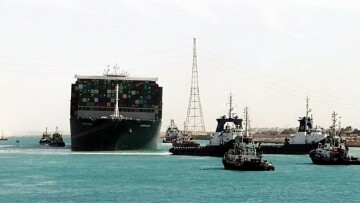 Σουέζ: Αποκαταστάθηκε η κυκλοφορία των πλοίων - Ξεκινά η μάχη των αποζημιώσεων