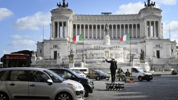 Ιταλία: 12.916 κρούσματα κορωνοϊού και 417 θάνατοι το τελευταίο 24ωρο