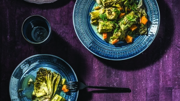 Αγκινάρες με κολοκυθάκια